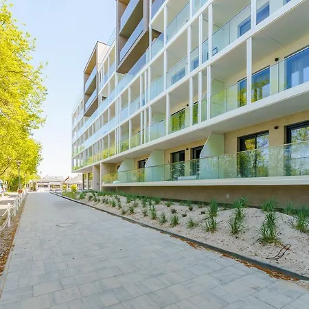 Apartament Kapitanski Z Widokiem Na Morze 4 Pietro - By Perlowa Przystan Rent Sianozety Exterior photo